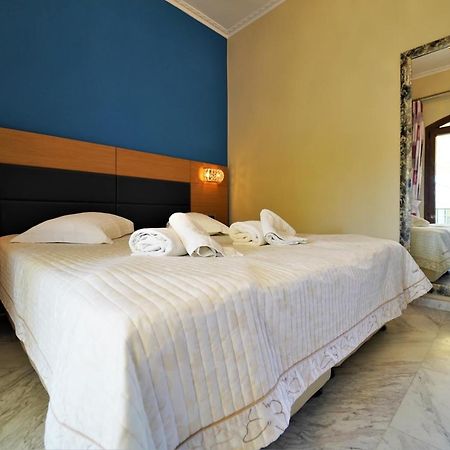 Villa Ilias ปาร์กา ภายนอก รูปภาพ