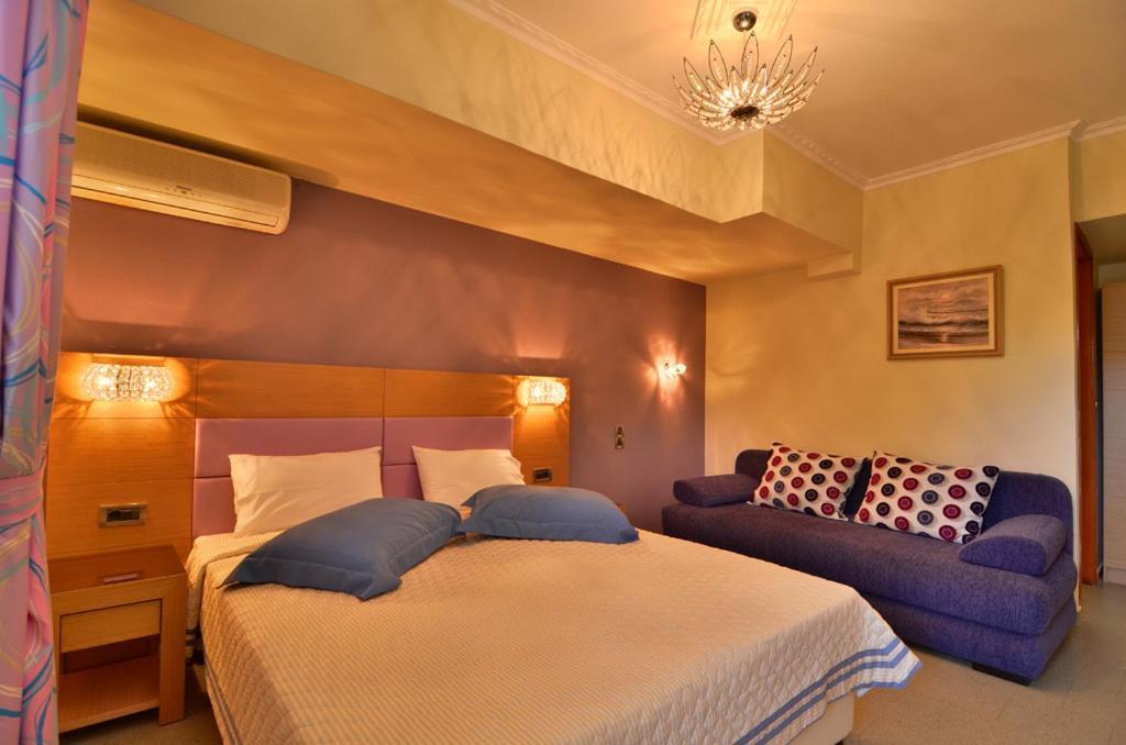 Villa Ilias ปาร์กา ภายนอก รูปภาพ
