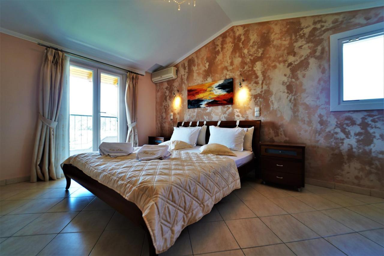 Villa Ilias ปาร์กา ภายนอก รูปภาพ