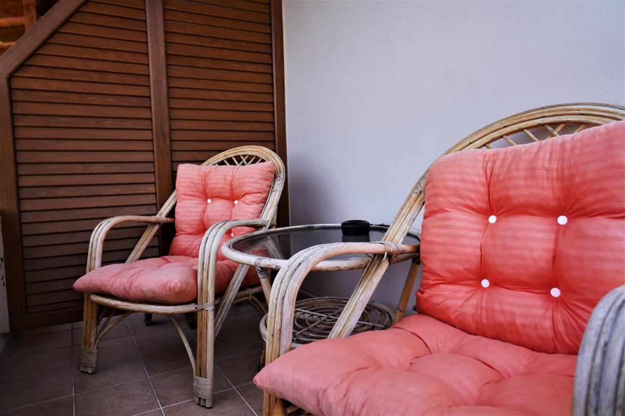 Villa Ilias ปาร์กา ภายนอก รูปภาพ