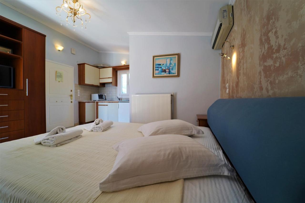 Villa Ilias ปาร์กา ภายนอก รูปภาพ